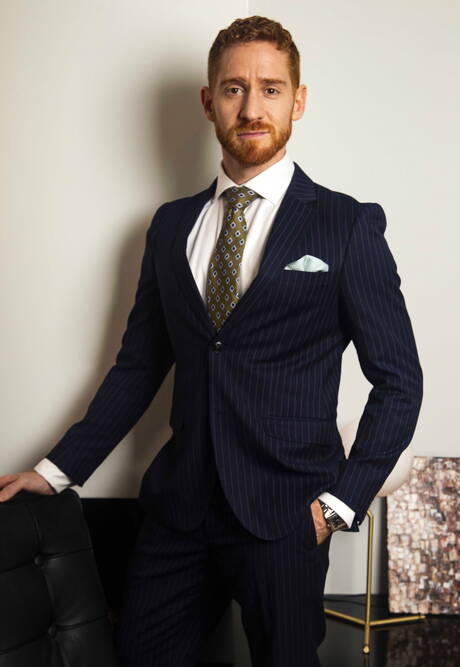 Men At Play: Australian husky guy Leander and dutch strongman Logan Moore fuck ass after sucking in kitchen