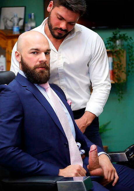 Italian mature bear Max Duro and spanish hairy bear Nicolas Brooks sucking and screwing each other