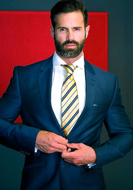 Spanish bear Dani Robles and italian hot bear Max Duro in cock sucking scene