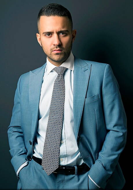 Der sinnliche Kerl Robbie Rojo und sein schöner Kumpel Salvador Mendoza haben sich gegenseitig geknallt