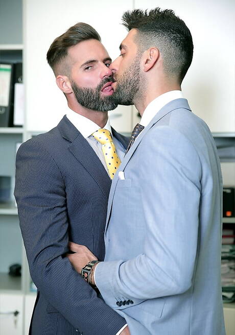 Spanish gay bear Dani Robles and canadian hairy stud Mick Stallone have a good anal sex