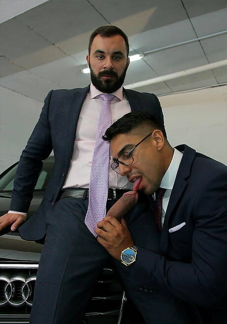 Der heiße Salvador Mendoza und der sinnliche Typ Xavi Duran haben Analsex