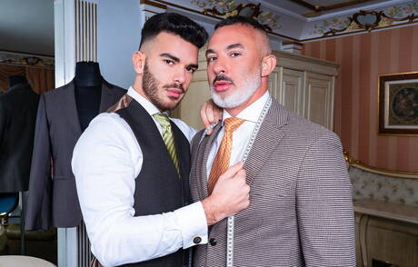 O forte Adam Franco e o supergaranhão Pol Prince transando depois do boquete