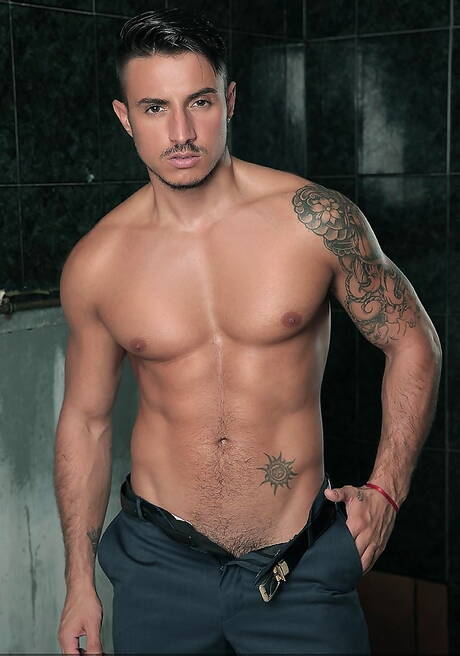 Spanish hairy stud Dario Beck and latin hunk Klein Kerr in hot anal sex