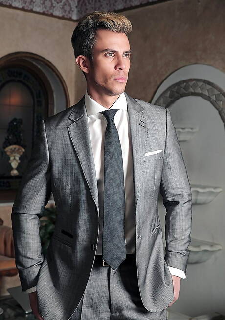 Muscular Maikel Cash and beefy Robbie Rojo sucking and fucking each other