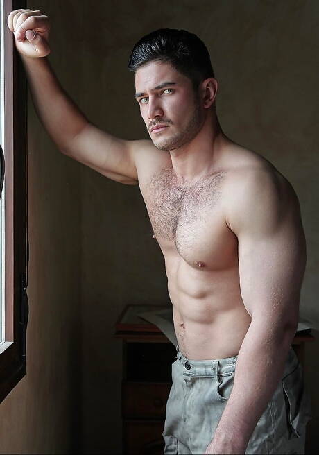 Men At Play: Spanish mature bear Dani Robles and russian well-built Dato Foland have a good anal sex outdoor