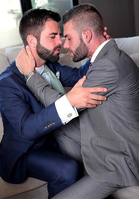 Muscular Axel Max and portuguese strongman Hector De Silva fuck ass after sucking dick