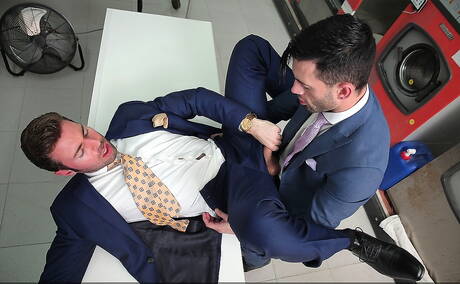 Brazilian beefcake Andy Star and spanish otter Dario Beck love each other