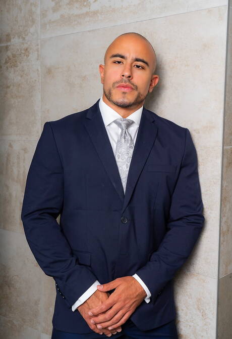 Men At Play: Attractive boy Alan Vicenzo and sensual boy John Brachalli in hot ass bang in shower