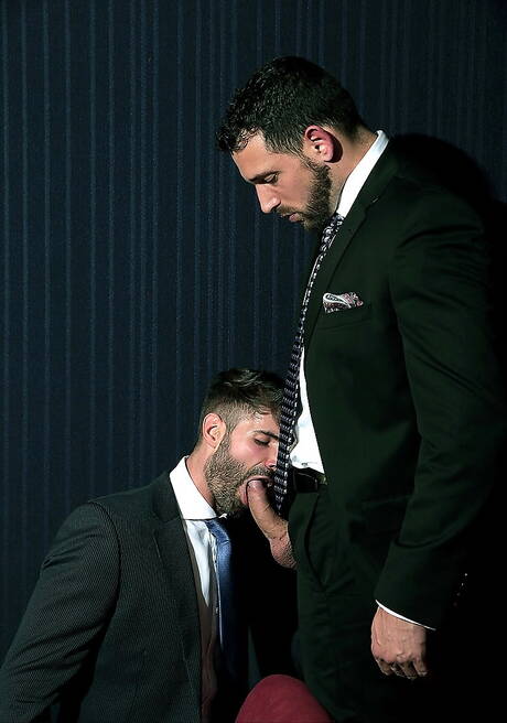 Well-built Dani Robles and superstud Enzo Rimenez in hot homosexual scene