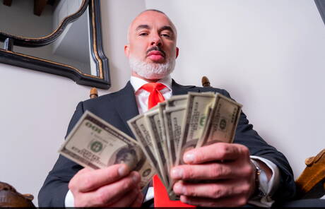 Der Hengst Adam Franco und der Muskelprotz Javi Gray lassen sich gerne fesseln