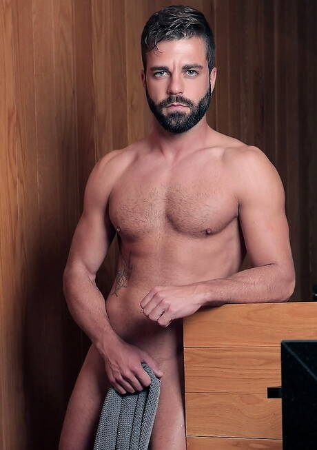 Tough guy Ehrik Ortega and portuguese hunky guy Hector De Silva love each other