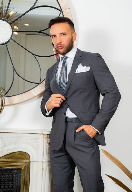 Der spanische schwule Bär Donato Reyes und der portugiesische haarige Bär Sir Peter lieben sich