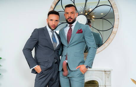 Der spanische schwule Bär Donato Reyes und der portugiesische haarige Bär Sir Peter lieben sich