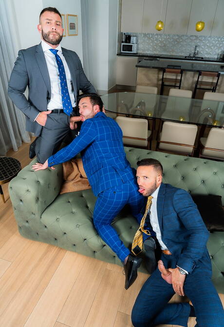 Die schamlosen Typen Diego Reyes, Donato Reyes und Javi Gray haben heißen Dreier-Sex