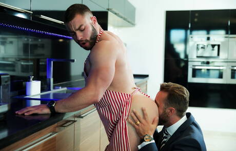 Spanish bodybuilder Diego Reyes and strongman Frank Valencia fuck ass after sucking cock in kitchen