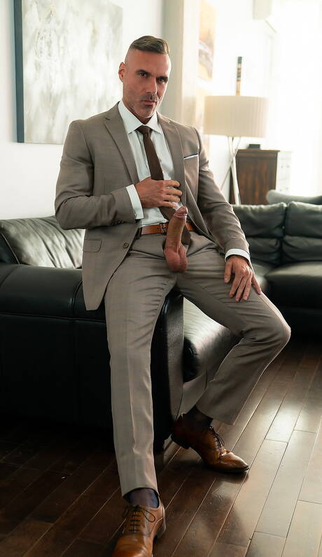 Canadian beautiful boy Edward Terrant and canadian hunk Manuel Skye in hot ass fuck action