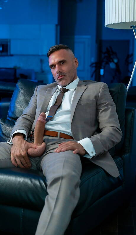 Men At Play: Canadian beautiful boy Edward Terrant and canadian hunk Manuel Skye in hot ass fuck action