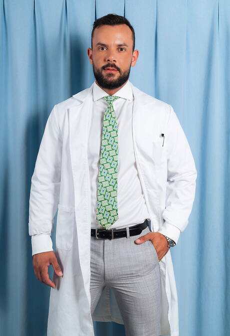 Men At Play: English hairy stud Drew Dixon and portuguese bear Sir Peter banged each other