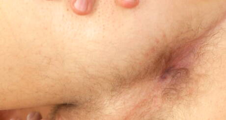 ハンク・ボビー・ラーソンが自慰行為をしている