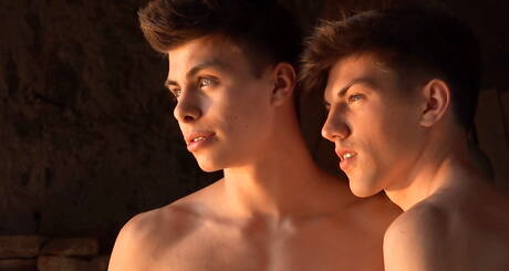 Belami Online: Stud Kirk Gauguin and muscular Allan Aimée having a pleasure