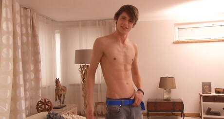 Beautiful boy Perry Talman posing nude and showing his butt