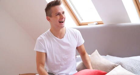 Superstud Nikk Lanier playing with dick in bathroom