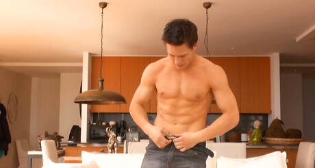 Tough guy Leith Christer jack off his dick