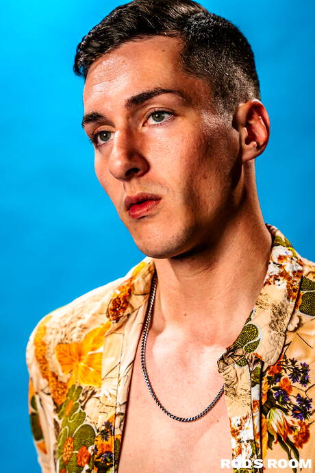 Famous americans, bodybuilder Shane Cook and hunk Tristan Hunter have a hot sex outdoor