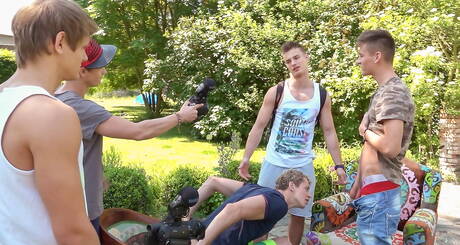 Lo stallone ceco Hoyt Kogan e il bel ragazzo slovacco Eluan Jeunet in una bollente azione di sesso anale all