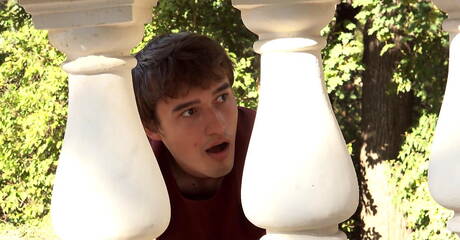 O musculoso tcheco Ashton Montana e o lindo garoto eslovaco Kieran Benning se amam ao ar livre