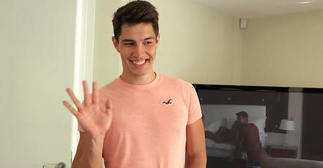 Dwóch czeskich chłopców, superstudent Antony Lorca i twardziel Christian Lundgren, ruchają się w dupę po ssaniu