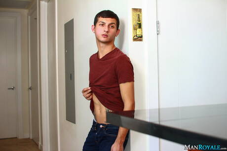 Man Royale: Podnieceni chłopcy Billie Ramos, Davey Anthony i Josh Nelson w akcji trójkąta