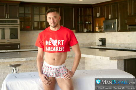 Man Royale: American husky guy Tristan Hunter and canadian hunk Shane Jackson fuck ass after sucking dick in shower