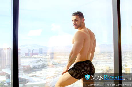 Die heißen Amerikaner Arad Winwin, der muskulöse Kerl und Tristan Hunter lieben sich