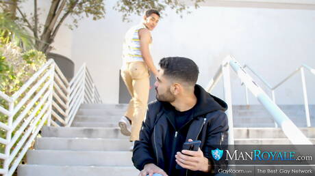 Man Royale: Muscular Angel Duran and latin tough guy Mateo Fernandez in hot homosexual scene outside