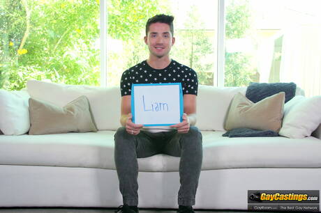 Gay Castings: Muscular Liam Aries sucking and screwing the boy