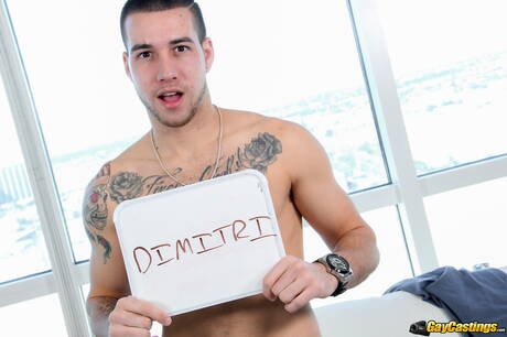 Der bullige Amerikaner Dimitri Kane hat heißen Paarsex