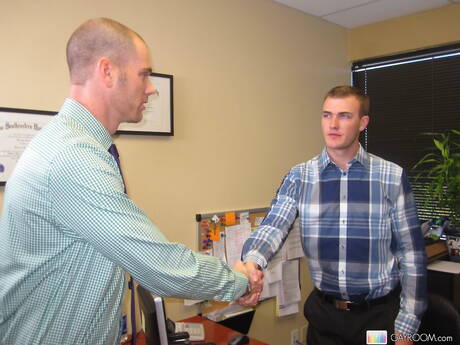 American muscular Cole Streets fuck after blowjob