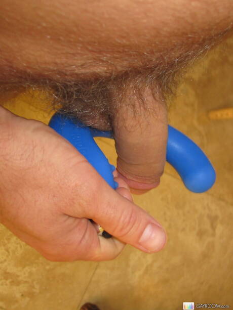 Muskelprotz Braxton Bond fickt nach dem Schwanzlutschen