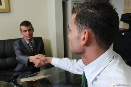 American twink Jonathan Cole fuck ass after blowjob