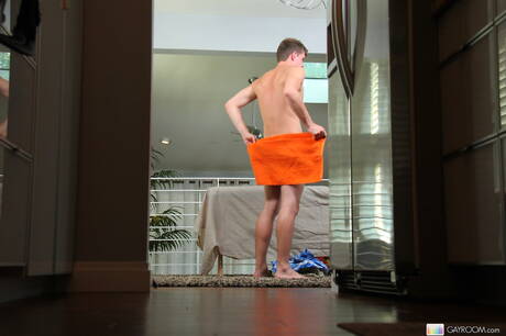 American hunk Kyle Quinn fuck after dick sucking