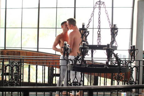 American hunk Devin Adams fuck after dick sucking