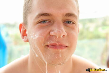 American beefcake Ian Levine fuck after blowjob