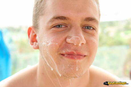 American beefcake Ian Levine fuck after blowjob