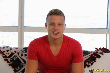 Gay Castings: American hunky guy Ace Stone sucking and screwing the boy