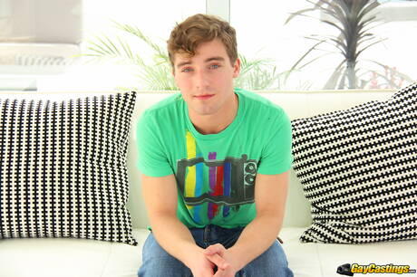 Beefy Daniel sucking and screwing the boy outside