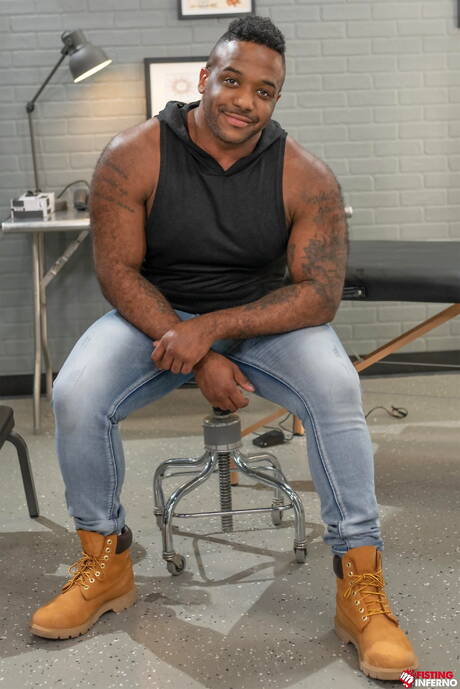 Fisting Central: Horny buddies Teddy Bryce, Micah Martinez and Ryan Sebastian have a good interracial 3some sex with fisting