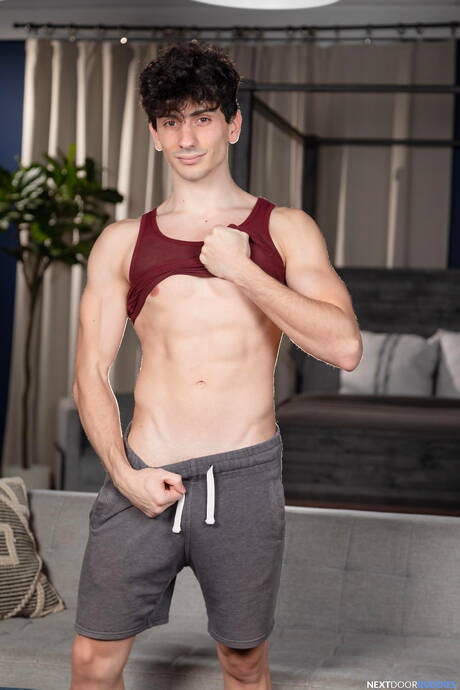 American otter Andrew Miller and tough guy Alessandro Drago in hot anal sex