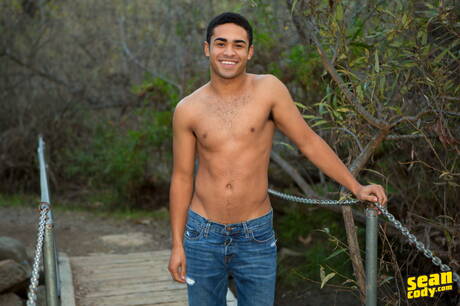 Superstud Daniel and spanish otter Philip Zyos in hot ass fuck action outdoor